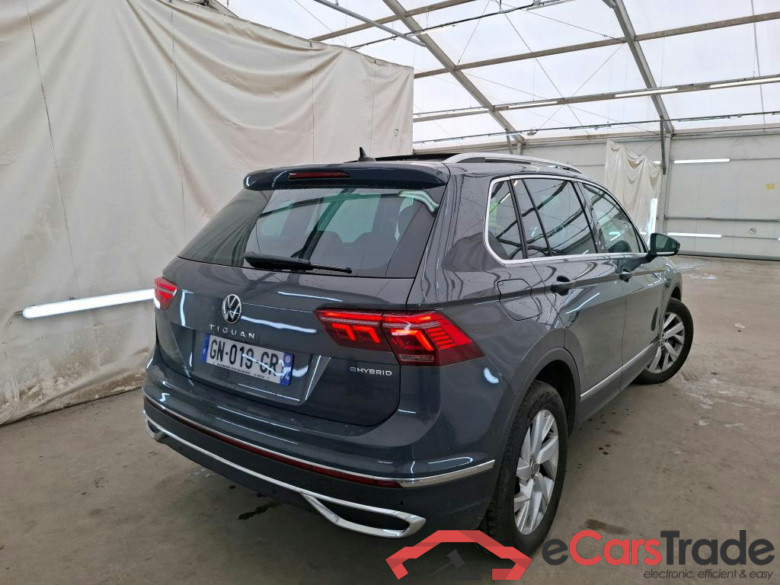 VOLKSWAGEN Tiguan / 2020 / 5P / SUV 1.4 eHybrid 245 DSG6 Elegance #3