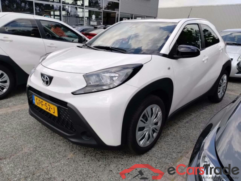 TOYOTA Aygo X 1.0 VVT-i MT Play