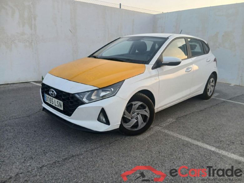 HYUNDAI i20 / 2020 / 5P / berlina con portón 1.0 TGDI 74kW (100CV) 48V Essence #1