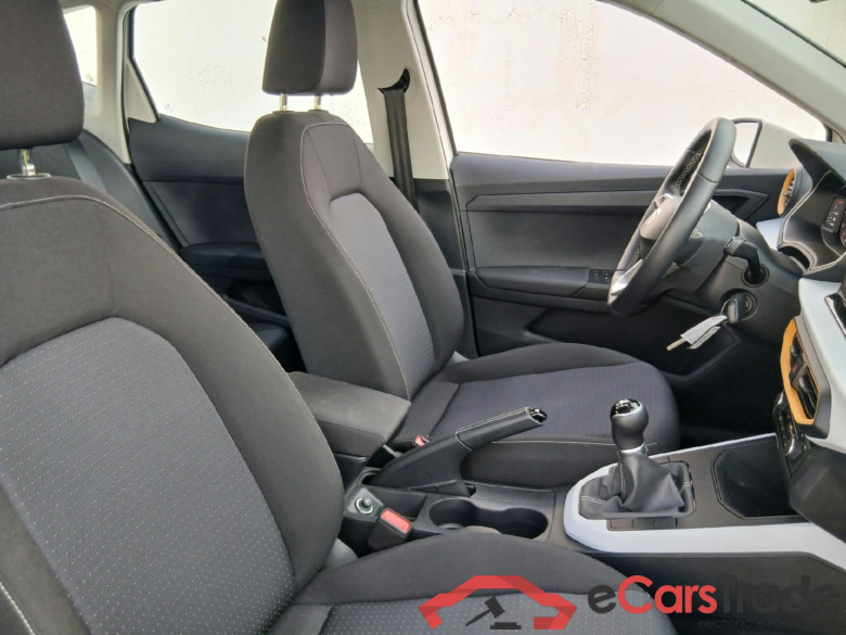 SEAT Arona / 2021 / 5P / todoterreno 1.0 TSI 81kW (110CV) Style XL(SP) #6