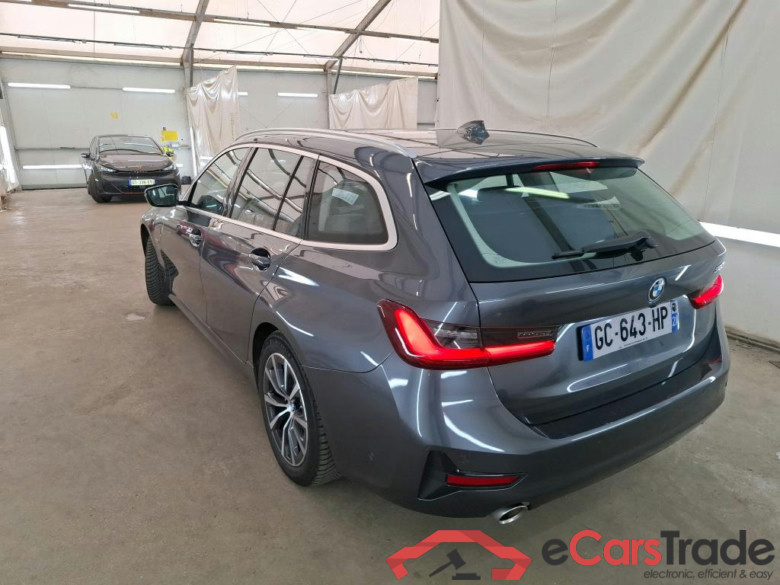 BMW Série 3 Touring / 2019 / 5P / Break 320e 204ch Business Design BVA8 Hybride #2