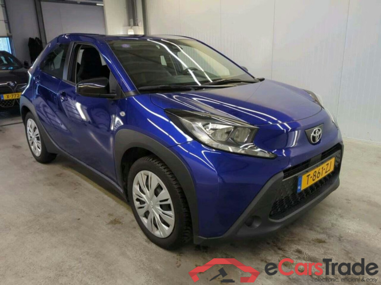TOYOTA Aygo X 1.0 VVT-i MT Play #5
