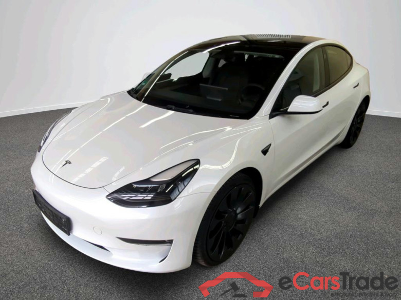 TESLA Model 3 Langstreckenbatt. Allradantrieb Dual Motor Performance 4d 377kW