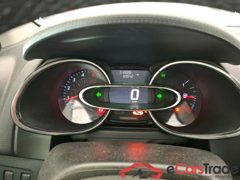 Clio IV Business Eco2 1.5 dCi #6