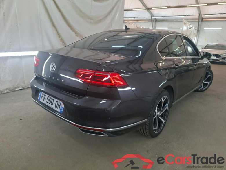 VOLKSWAGEN Passat / 2019 / 4P / Berline 1.4 TSI DSG HYBRIDE RECHARGEABLE GTE #4