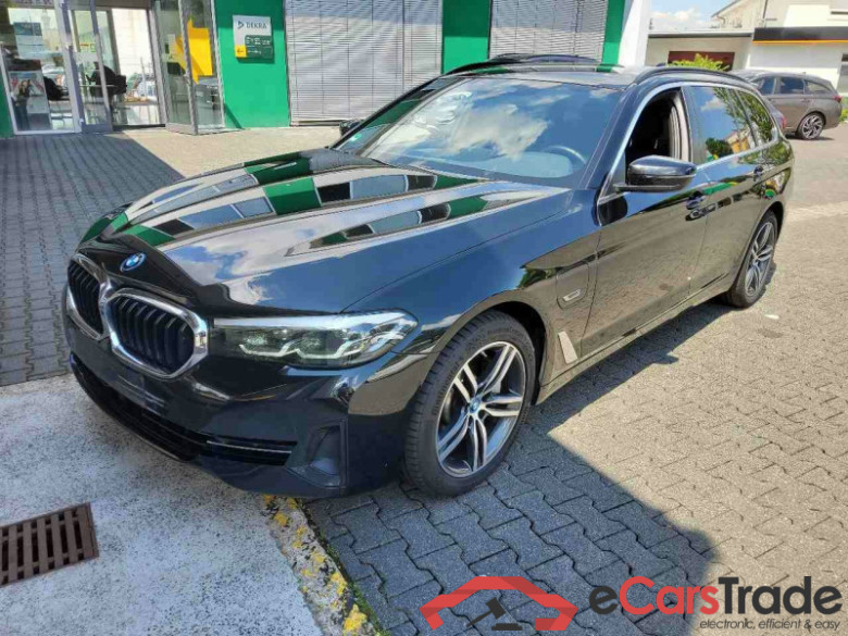 BMW 5 Touring (G31)(2017->) DE - Kb5 530 e EU6d, xDrive OPF, (Facelift) 2020 - 2024 #1