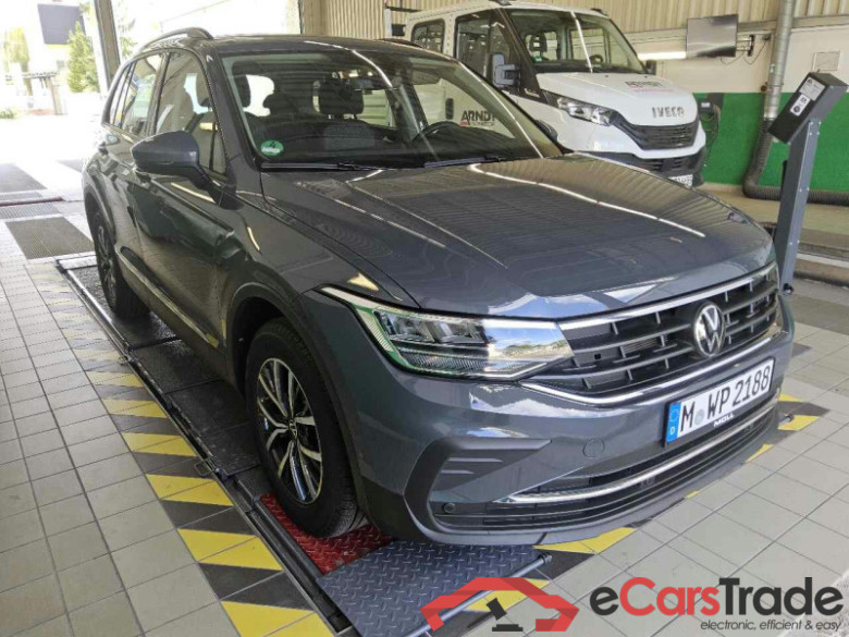 Volkswagen Tiguan (AX1)(07.2020->2024) DE - SUV5 1.5 TSI BMT/Start-Stopp EU6d, Life OPF, (Facelift) 2020 - 2023 #2