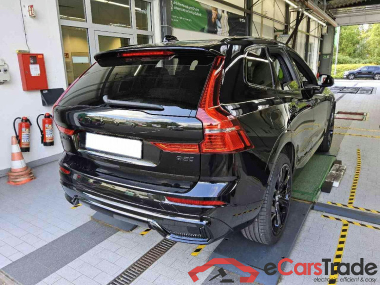 Volvo XC60 (03.2017->) DE - SUV5 B5 (Benzin) AWD EU6d, Plus Black Edition Mild-Hybrid, (Facelift) 2023 #3