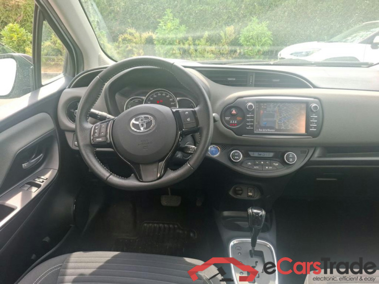 TOYOTA Yaris Hybride / 2017 / 5P / Berline 1.5 VVT-I HYBRID France Business #5