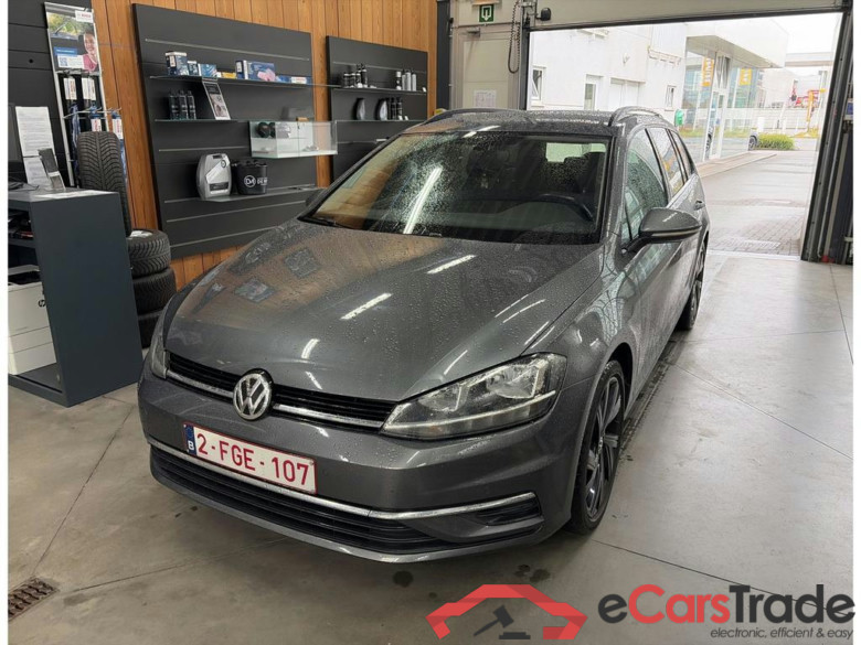 VOLKSWAGEN Golf Variant VII Golf SW 1.6 SCR TDi Comfortline DSG #1