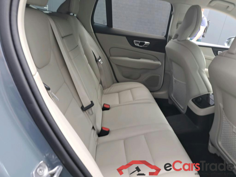 VOLVO V60 - 2018 2.0 T6 AWD PHEV Inscription Expression #6