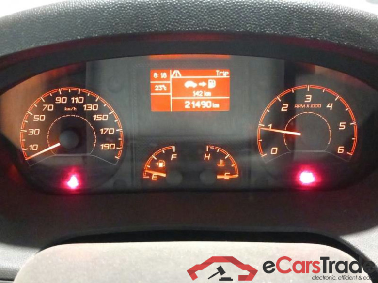 PEUGEOT BOXER / 2014 / 4P / FURGONE 330 L1H1 2.2 BLUEHDI 120CV SeS #4