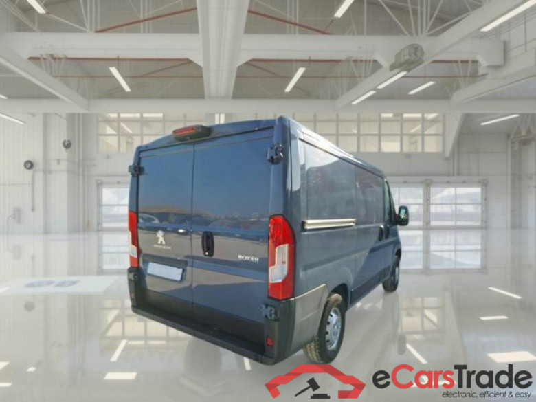 PEUGEOT BOXER / 2014 / 4P / FURGONE 330 L1H1 2.2 BLUEHDI 120CV SeS #2