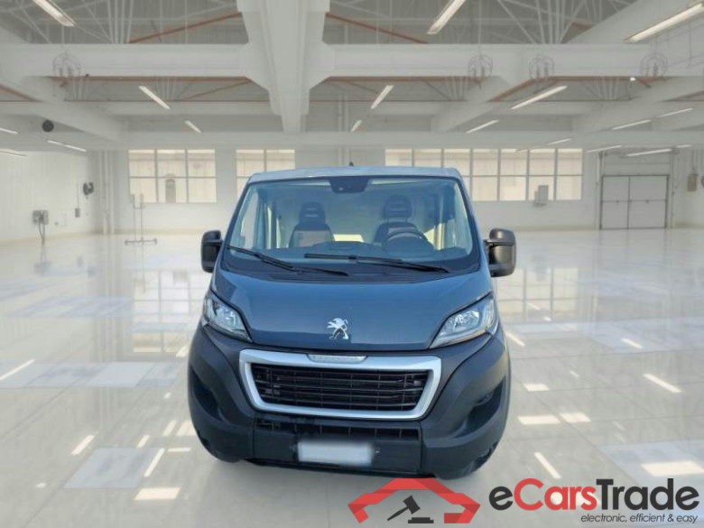 PEUGEOT BOXER / 2014 / 4P / FURGONE 330 L1H1 2.2 BLUEHDI 120CV SeS #6
