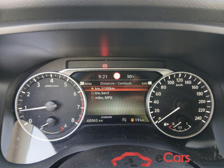 NISSAN QASHQAI / 2021 / 5P / todoterreno DIG-T 103kW (140CV) mHEV 4x2 Acenta #4