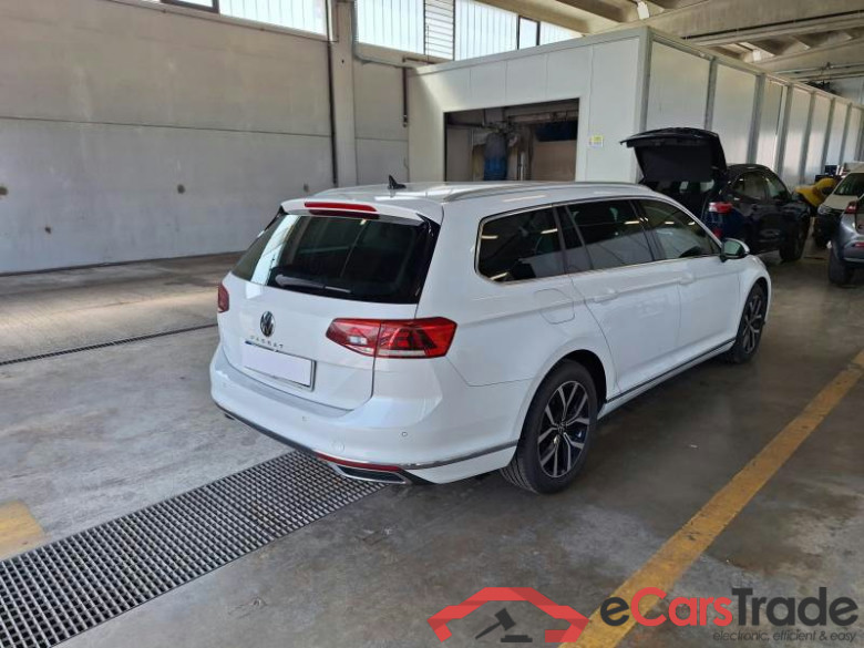 VOLKSWAGEN PASSAT / 2019 / 5P / STATION WAGON VAR. 2.0TDI SCR 147KW EXECUTIVE DSG #2