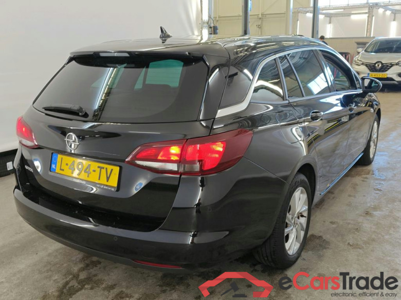 Opel Astra Sports Tourer 1.2 turbo 81kW Business Elegance 5d #2