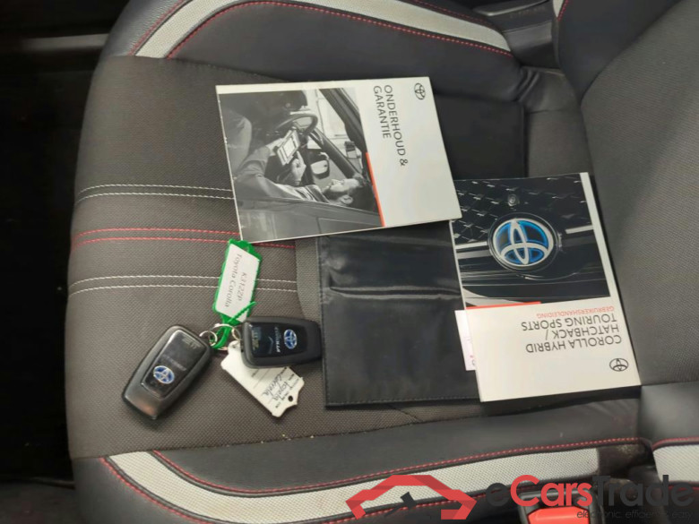 Toyota Corolla Touring Sports 2.0 Hybrid Business GR-Sport 5d #4