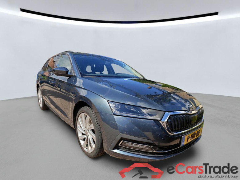 SKODA Octavia Combi 110 kW #4