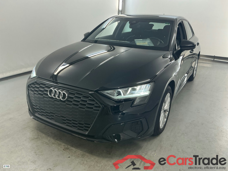 AUDI A3 SPORTBACK 1.4 40 TFSI E S TRONIC SPORTB ATTRACTION #1