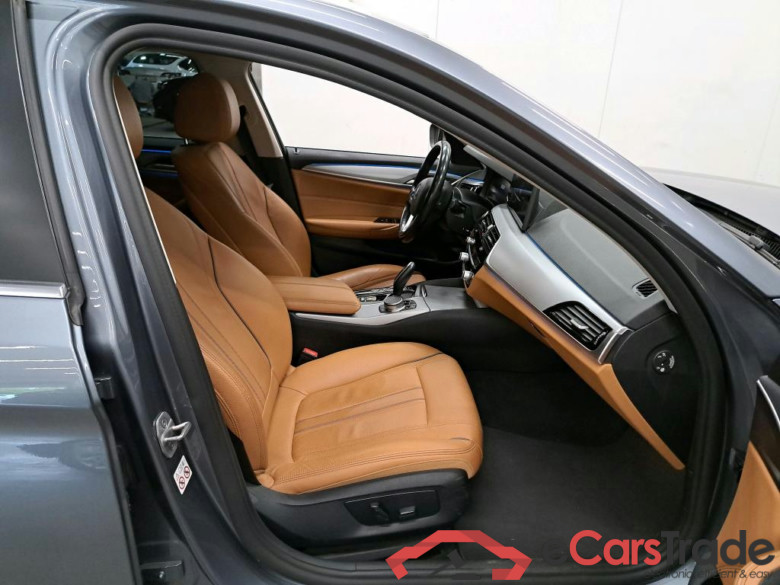 BMW - BMW 5 TOURING 530e 292PK Business Edition With Heated Dakota Seats & Towing Hook & Electric SunRoof * HYBRID * #3