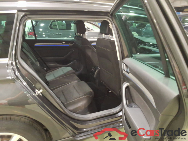 VOLKSWAGEN PASSAT VARIANT 2.0 TDI SCR MSQ VARIANT STYLE BUSINESS #5