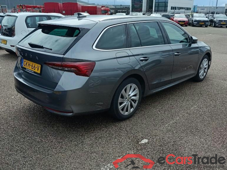 SKODA OCTAVIA COMBI 1.5 TSI Bns. Edition #3