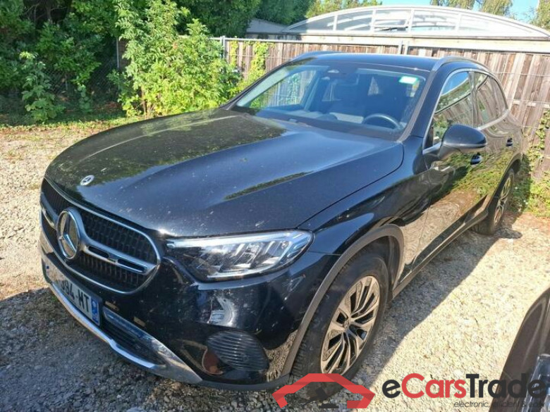 Mercedes GLC 220d Avantgarde 4Matic Aut. LED Ambient Widescreen Navi 1/2 Sport-Leather KeylessGo Camera Klima PDC ...