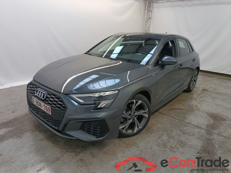Audi A3 Sportback 2.0 30 TDi 85kW S line 5d #1