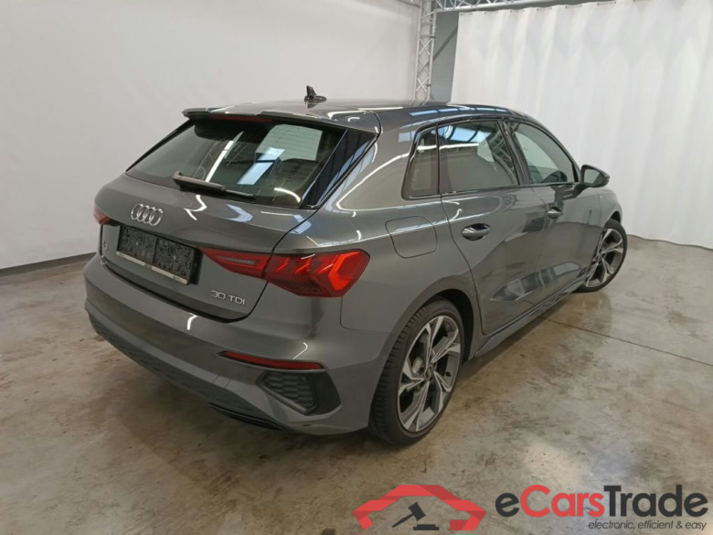 Audi A3 Sportback 2.0 30 TDi 85kW S line 5d #2