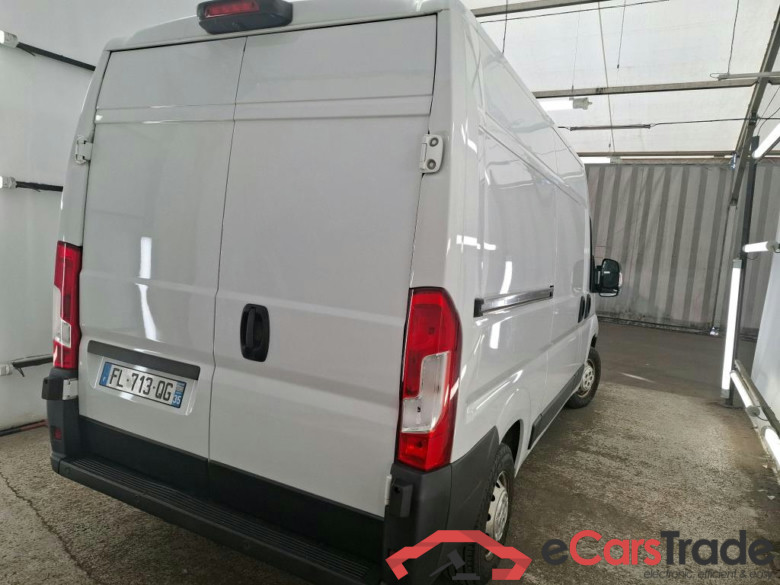 FIAT Ducato 2014 4P Fourgon tôlé 3 0 M H2 2 0 Multijet 115 Pack Pro Nav #3