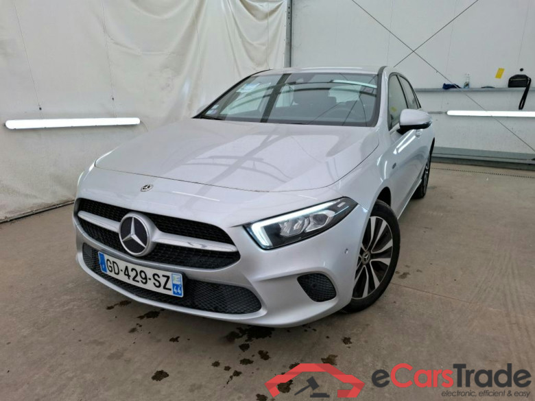 Classe A Compact  2018  5P  Berline A 250 e Business Line 8GDCT