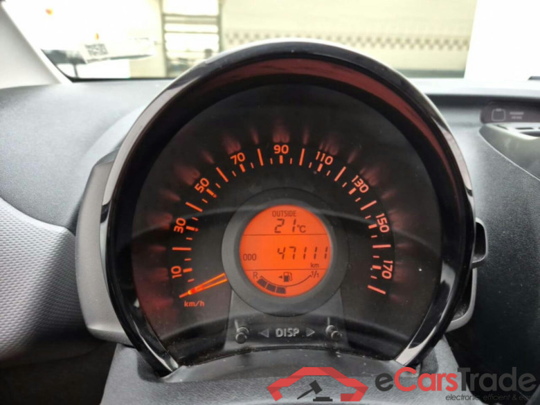 PEUGEOT 108 1.0 e-VTi Active #6
