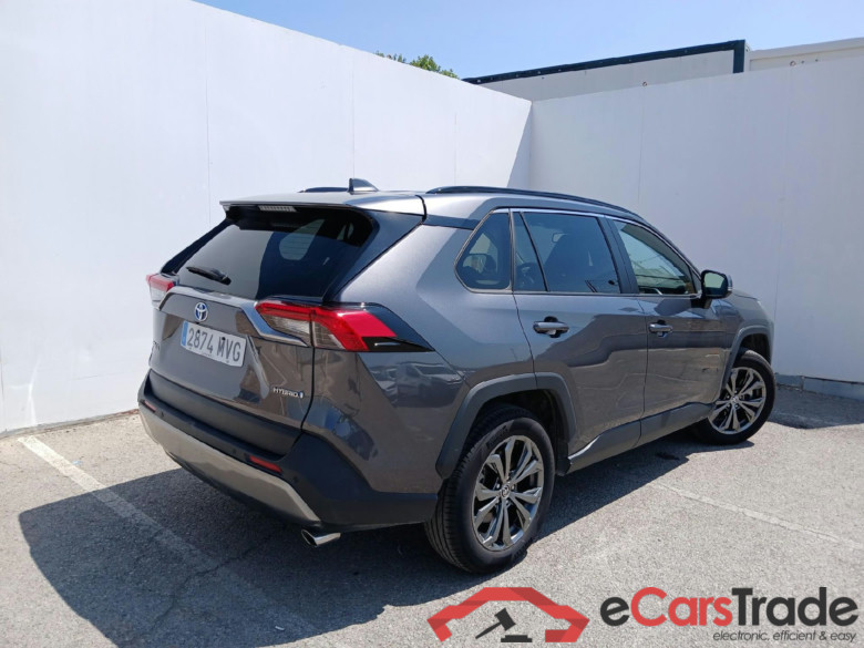 TOYOTA Rav4 / 2018 / 5P / todoterreno 220H e-CVT 4x2 Advance #2