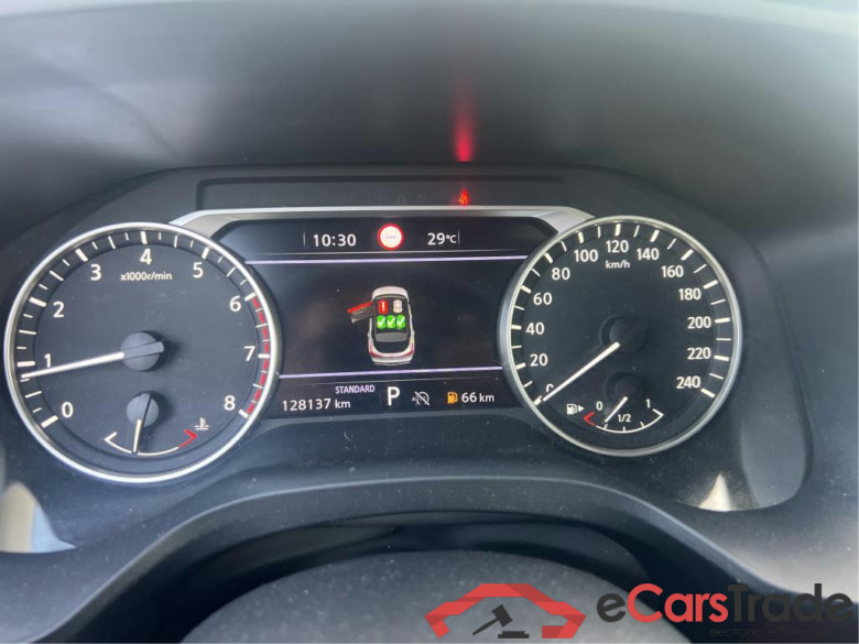 NISSAN QASHQAI / 2021 / 5P / todoterreno DIG-T 116kW (158CV) mHEV Xtronic Acenta (AC2) #4