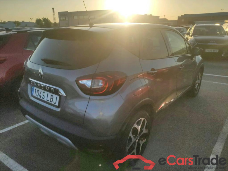 RENAULT Captur / 2017 / 5P / crossover Zen dCi 66kW (90CV) #2