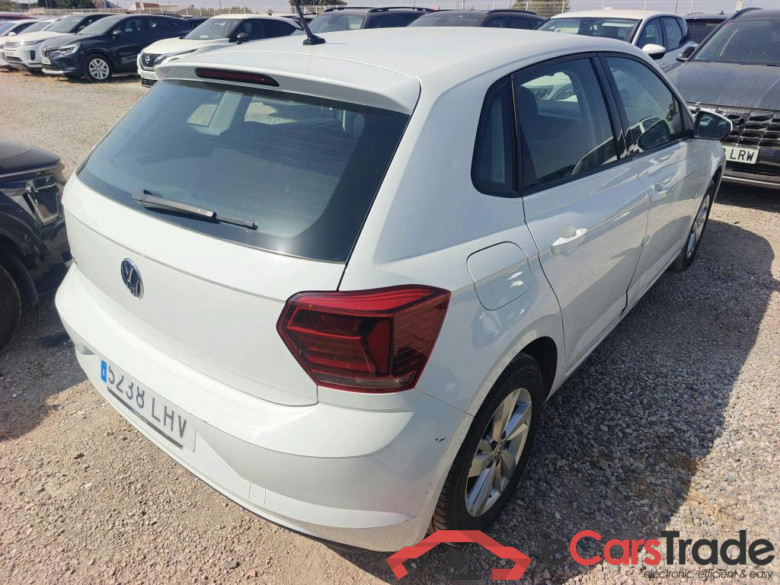 VOLKSWAGEN Polo / 2017 / 5P / berlina con portón Advanced 1.0 TSI 70kW (95CV) (CX) #2