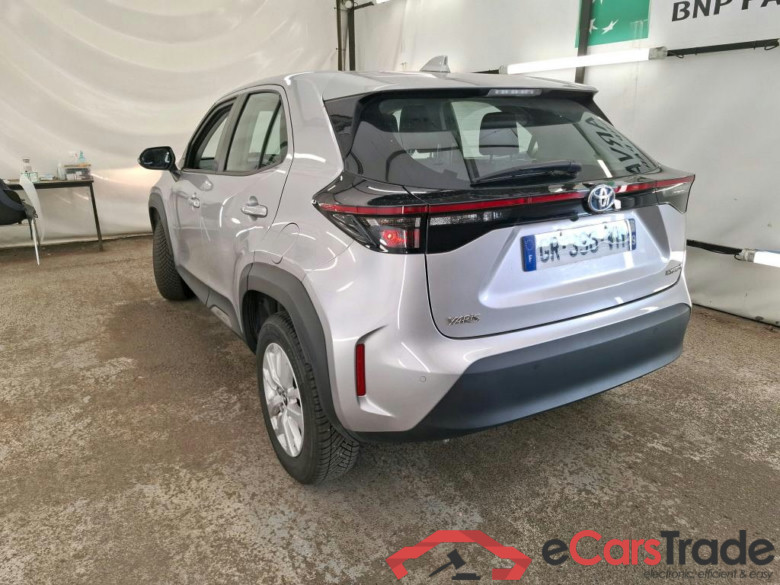 TOYOTA Yaris Cross Hybride / 2021 / 5P / SUV 1.5 HYBRID 116H DYNAMIC BUSINESS BEY AWD #2