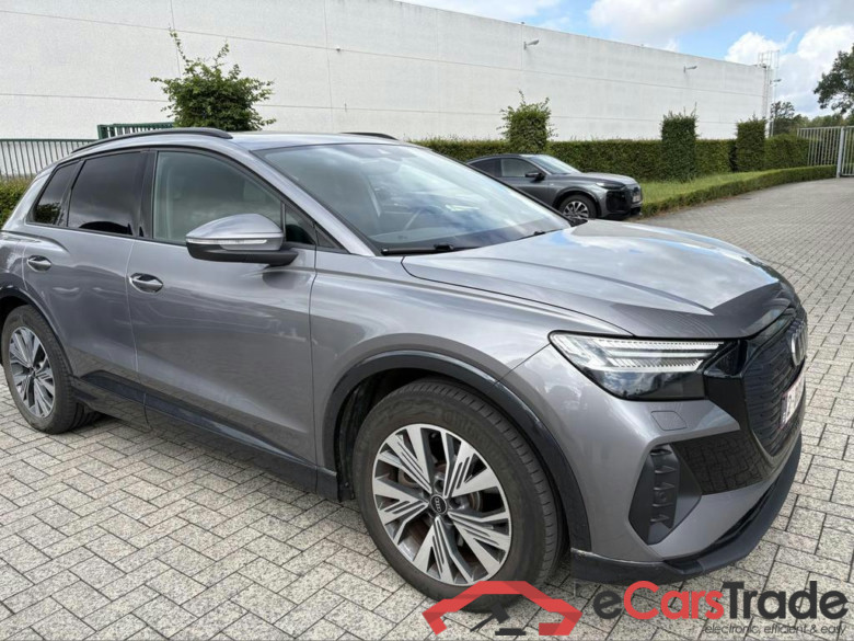 AUDI Q4 e-tron 82 kWh 40 Attraction #2