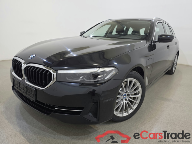 BMW 530e Plug-In Hybrid Aut. LED LC-Pro Navi-Pro Leather KeylessGo Camera Klima PDC ...