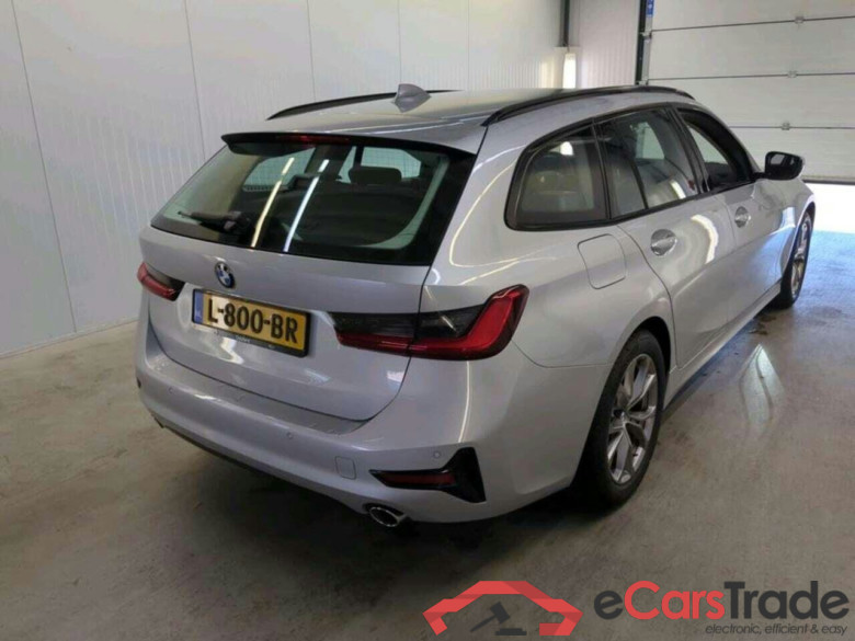 BMW 3-serie Touring 318d Corp. High Ex. #2