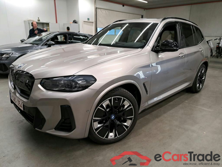 BMW I - BMW IX3 286PK Impressive With Climatic & Navigation & Vernasca Oyster Electric & Heated Seats & Dark Shadow Pack & Pano Roof   * ELECTRIC *