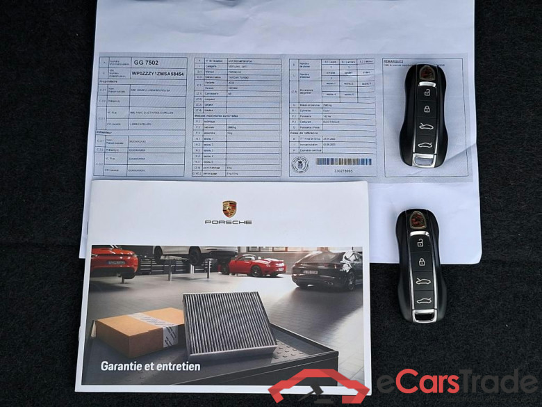 PORSCHE - POR TAYCAN Turbo 680PK Sport Design Pack & Heat Pump & Sport Chrono & Head Up & 4+1 Seats & Matrix LED & 4 Wheel Steering & 22Kwh Onboard Ch & Pano Roof & 21 Inch & 360 Cam #4