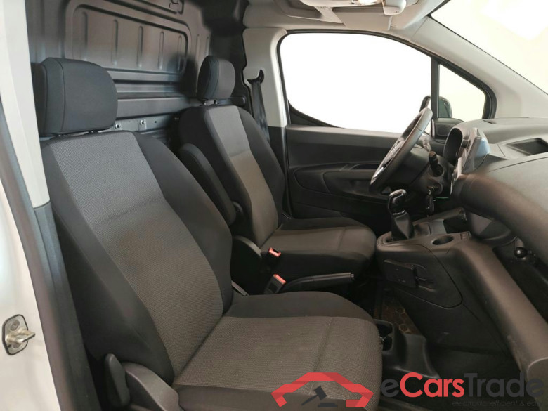 Opel Combo L2H1 1.5D 75kW S/S Edition 2.4T 4d #3