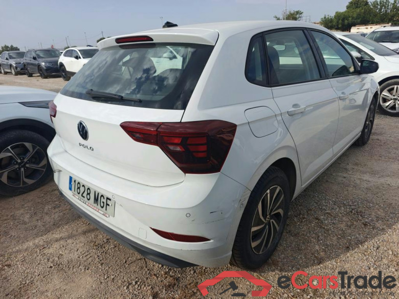 VOLKSWAGEN Polo / 2021 / 5P / berlina con portón Life 1.0 TSI 70kW (95CV) #2
