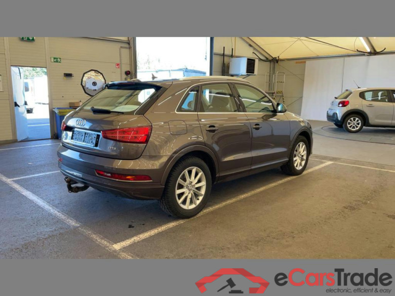 AUDI Q3 1.4 TFSI c.o.d Design S tronic #4