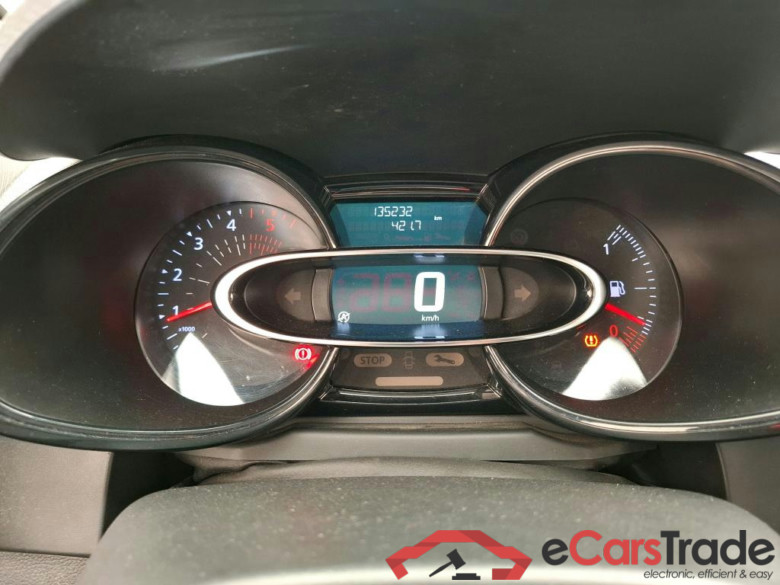Clio IV Air 1.5 dCi 75CV BVM5 E6 #6