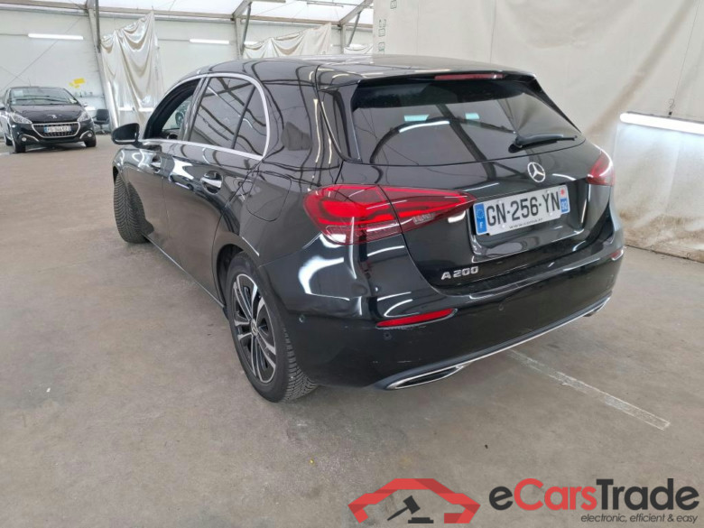 MERCEDES-BENZ Classe A Compact / 2022 / 5P / Berline A 200 Business Line 7G-DCT #2