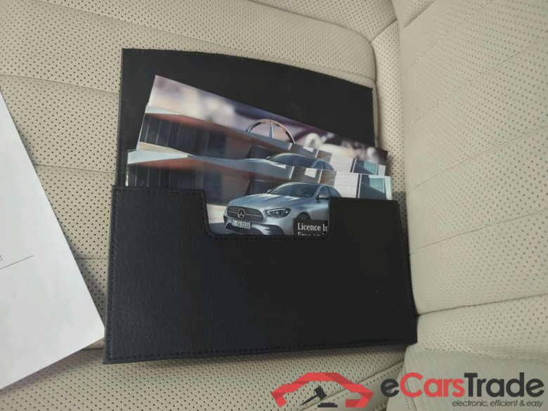 E -Klasse Lim. E 300 d 4Matic (213.019)AMG 2.0 AMG Line 210KW AT9 E6d #3