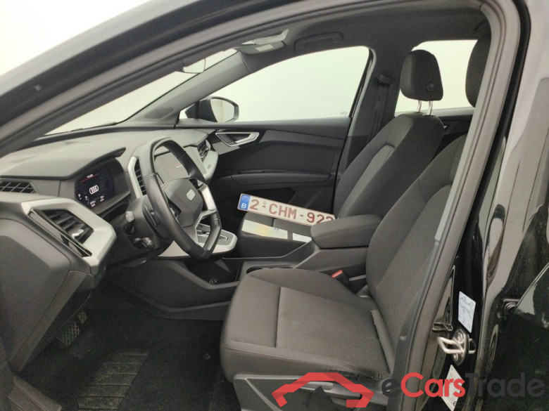 Audi Q4 e-tron 35 e-tron Attraction 5d #3